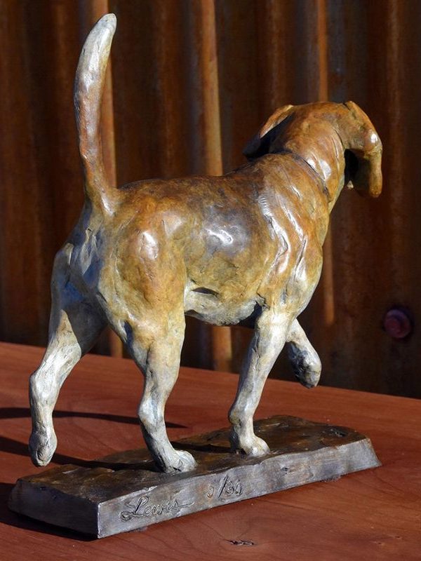 Beagle Trot - Beagle Bronze Sculpture - Liz Lewis