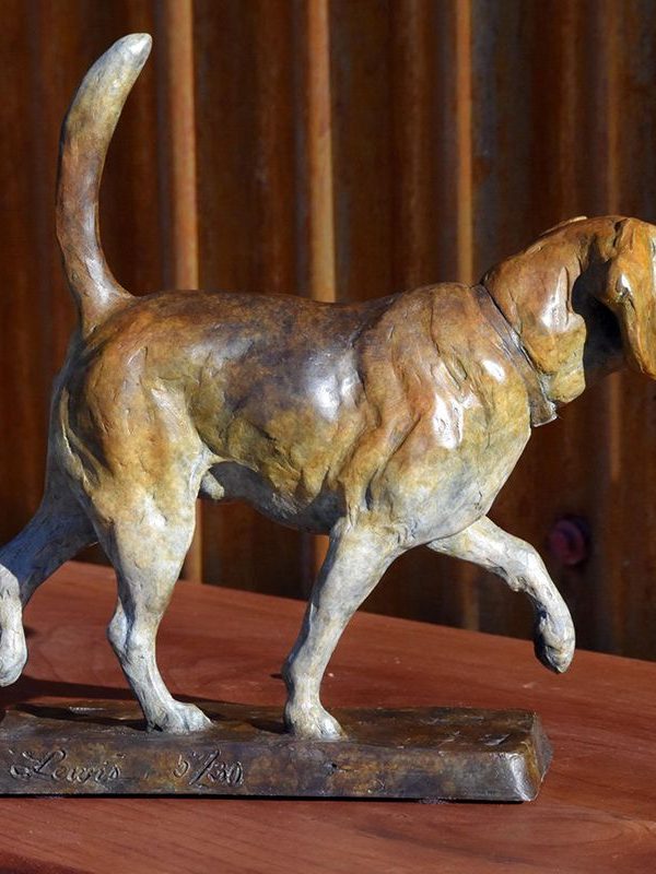 Beagle Trot - Beagle Bronze Sculpture - Liz Lewis